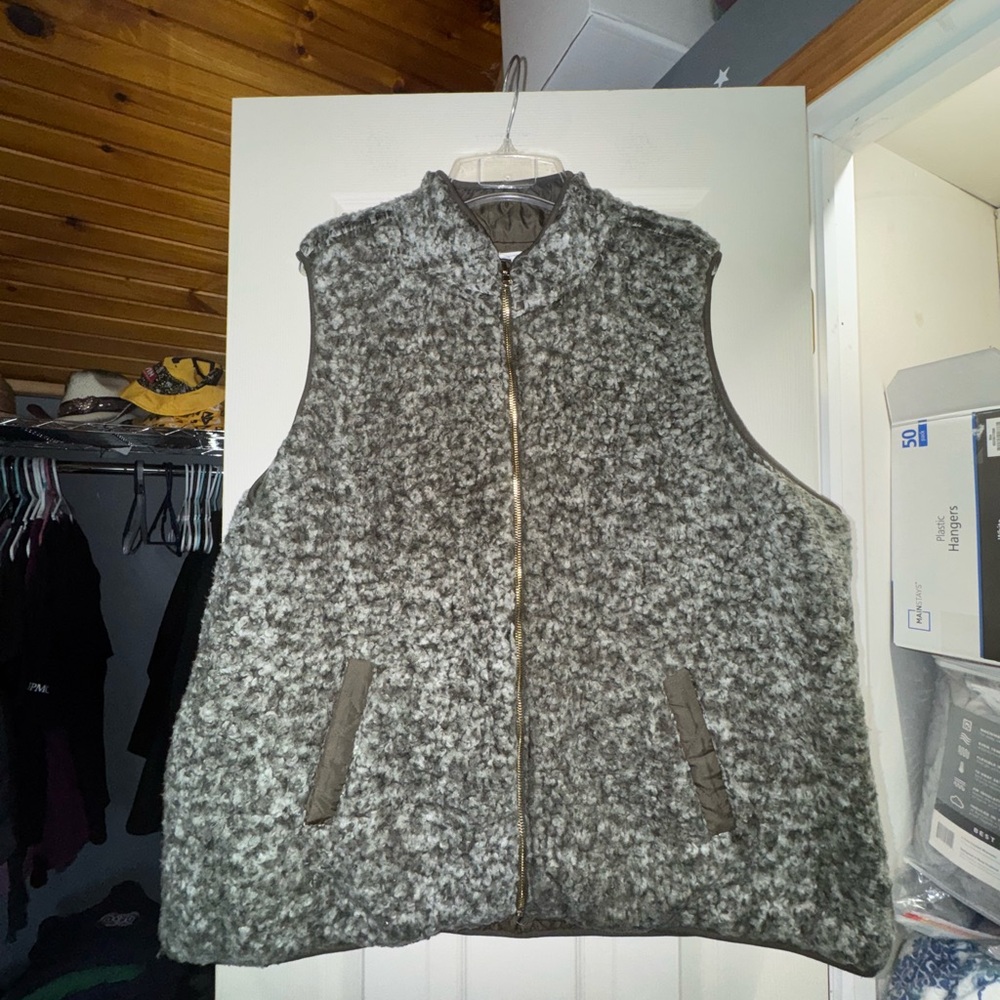 Maurices Olive Green Fleece Vest